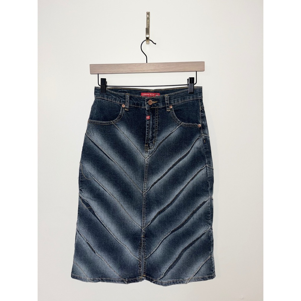 London Blue Vigoss Jeans Denim Skirt Dark Wash Paneled Chevron Y2K Cyber Grunge‎
